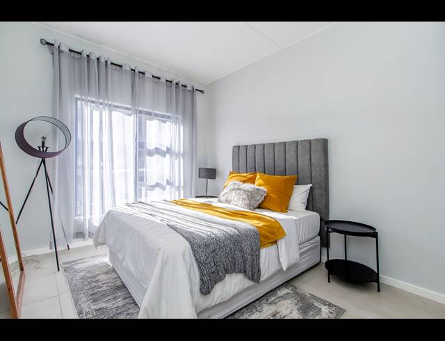 2 BEDROOM APARTMENT TO LET IN BRYANSTON